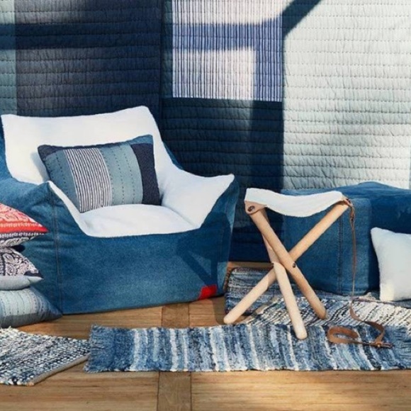 Levi's Other - LIMITED COLLECTION LEVI’S 2’ x 3’ WOVEN JUTE RUG